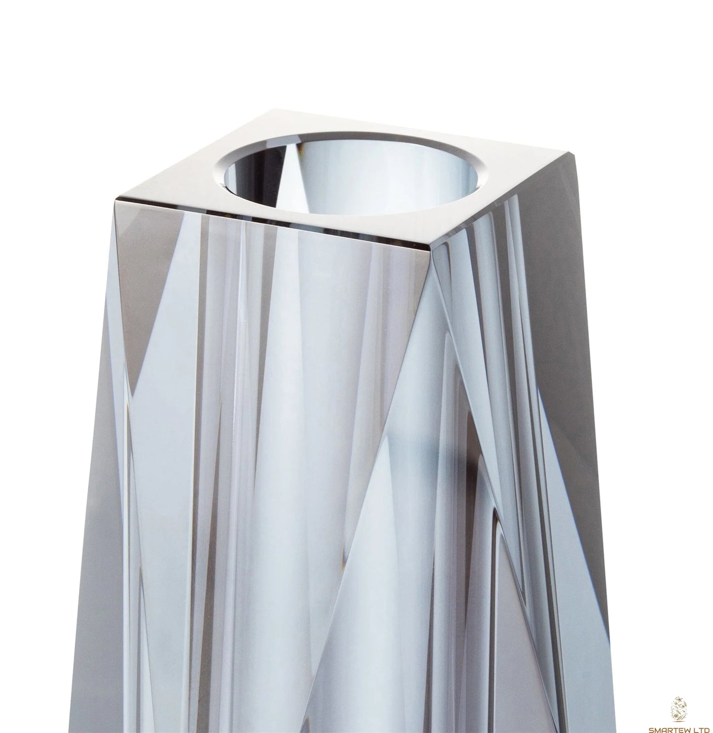 Arona vase